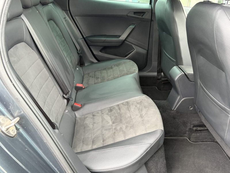Seat Ibiza 1.0 TSI 110ch FR / Camera / Régulateur adaptatif / Cockpit / Keyless / LEDS / CarPlay / 5