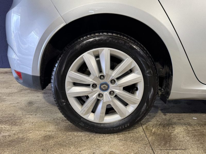 RENAULT MEGANE IV 1.6 E-TECH PLUG-IN 160CH BUSINESS HYBRIDE RECHARGEABLE