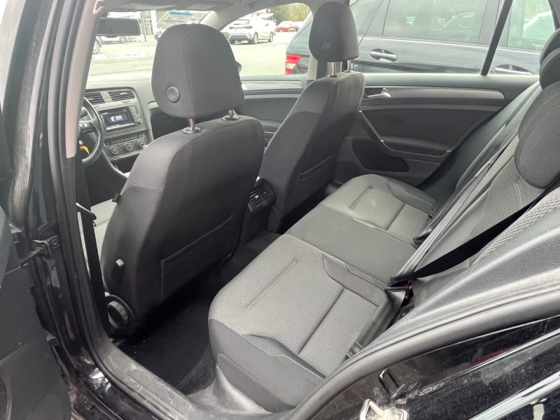 VOLKSWAGEN GOLF 7 (VII) 1.6 TDI 105 CV CONFORTLINE - DISTRIBUTION OK  - GARANTIE 12 MOIS  