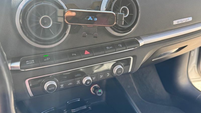 AUDI A3 1.4 TFSI 204CH E-TRON AMBIENTE S TRONIC 6 2015 TOIT OUVRANT 