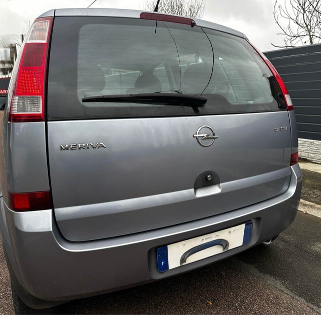 ✅ 2 nd main OPEL MERIVA 1.7 DTI  2004