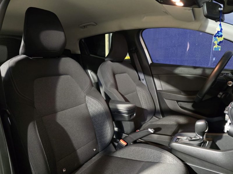 RENAULT CLIO 5 1.6 E-TECH BUSINESS 140Cv - BVA -ENTRETIEN COMPLET - CARPLAY-CT OK