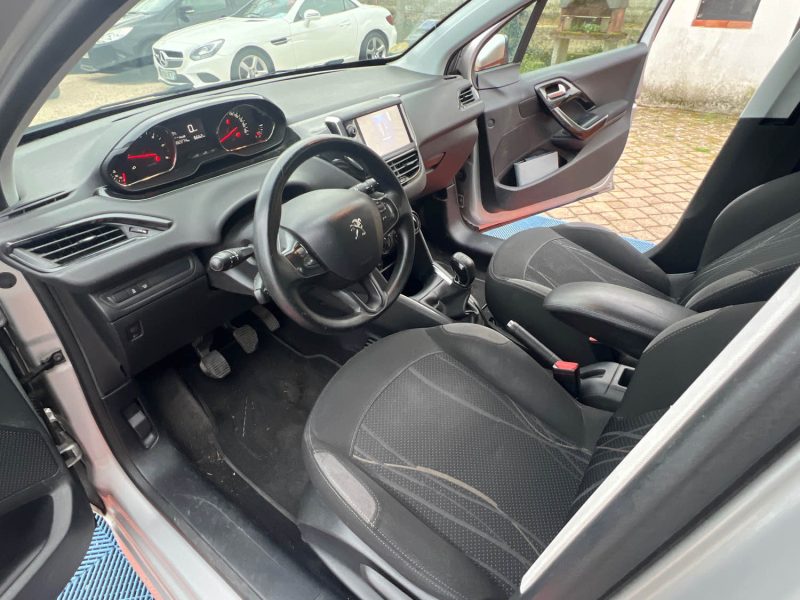 PEUGEOT 208 1.6 E-HDI FAP  92 CV 2012