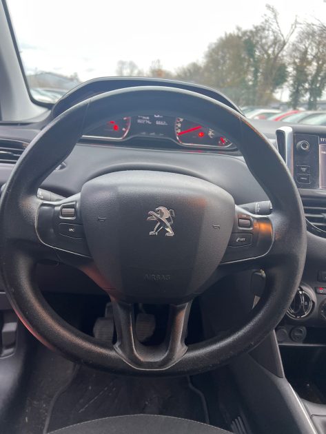 PEUGEOT 208 1.6 E-HDI FAP  92 CV 2012