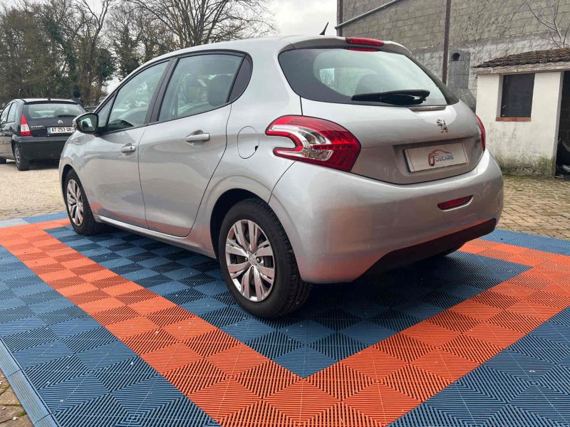 PEUGEOT 208 1.6 E-HDI FAP  92 CV 2012