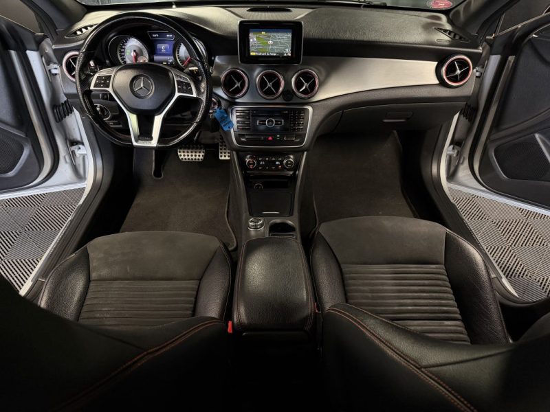MERCEDES CLA FASCINATION AMG 220 CDI 2.2 170 Cv BOITE AUTOMATIQUE 7G TOIT OUVRANT - GARANTIE 1 AN