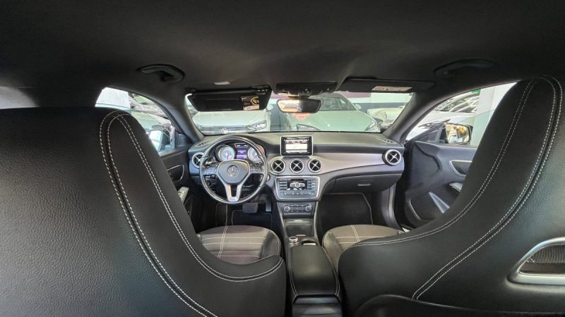MERCEDES CLA 200 CDI  Sensation 7G-DCT