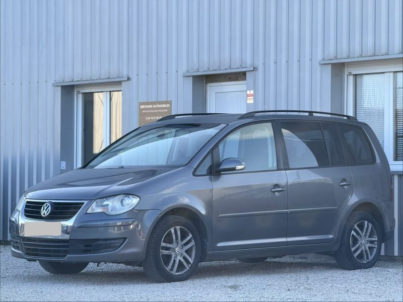 VOLKSWAGEN TOURAN 1.9 TDI 105CV CONFORT 7P 2007 194 000KM
