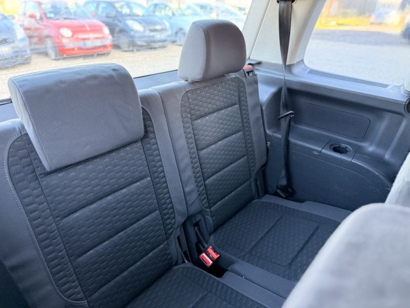 VOLKSWAGEN TOURAN 1.9 TDI 105CV CONFORT 7P 2007 194 000KM