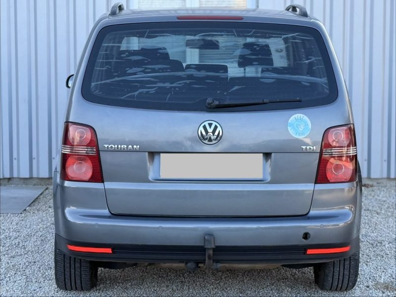 VOLKSWAGEN TOURAN 1.9 TDI 105CV CONFORT 7P 2007 194 000KM
