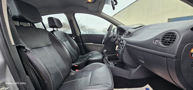 RENAULT CLIO III III 1.2 16V  HI FLEX  75