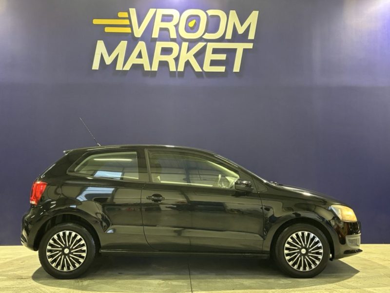 VOLKSWAGEN POLO 1.2 60CH TRENDLINE 3P PREMIÈRE MAIN 