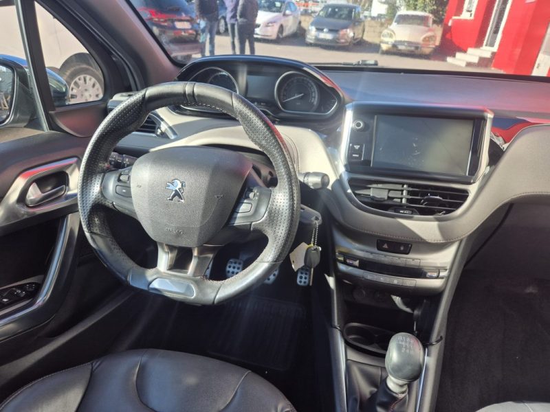 PEUGEOT 208 1.6 THP 155CH BVM6 XY 2013