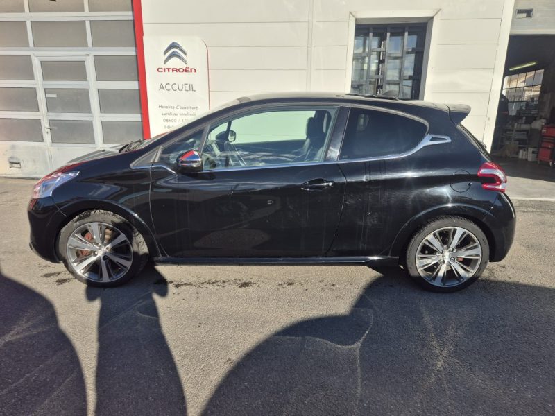 PEUGEOT 208 1.6 THP 155CH BVM6 XY 2013