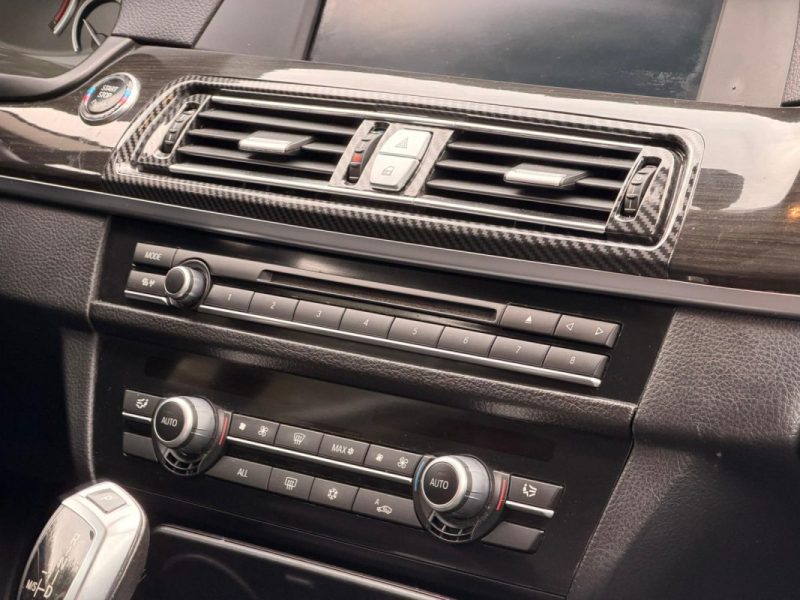 BMW SERIE 5 F10 2.0 520D FINITION SPORT 