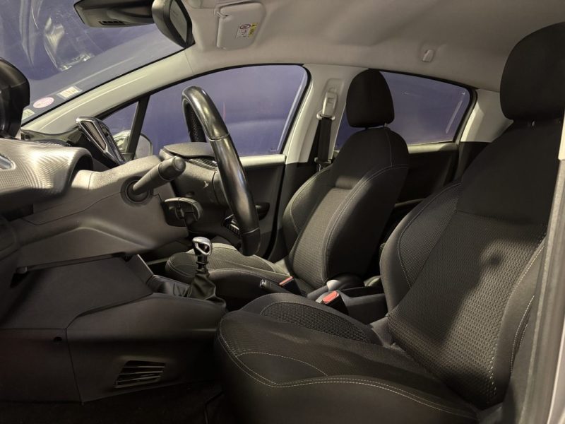 PEUGEOT 208 1.2 PURETECH 110CH TECH LINE S&S CARPLAY 2018