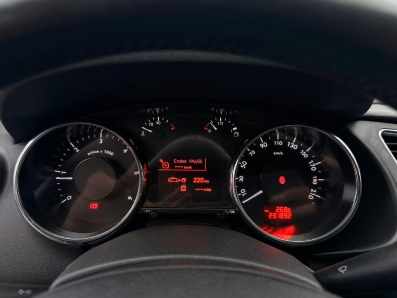 Peugeot 3008 Phase 2 1.6 HDI 115ch Allure