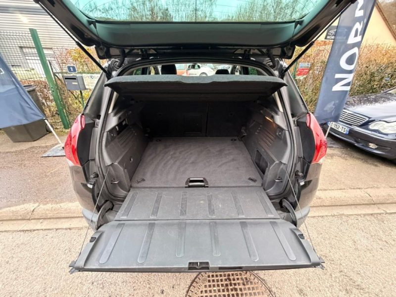 Peugeot 3008 Phase 2 1.6 HDI 115ch Allure