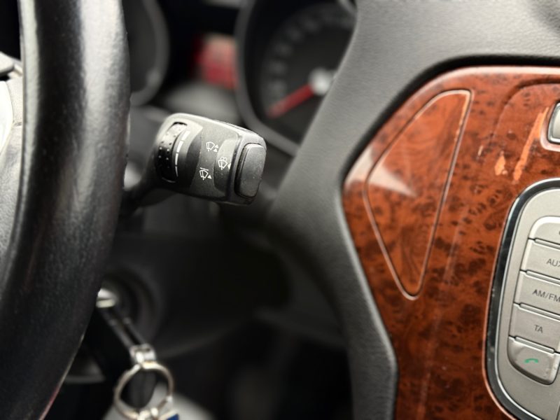 FORD MONDEO SW 1.8 TDCi 125 GHIA – Grand Coffre – Clim Auto –  Régulateur – Révisée & Garantie 6mois