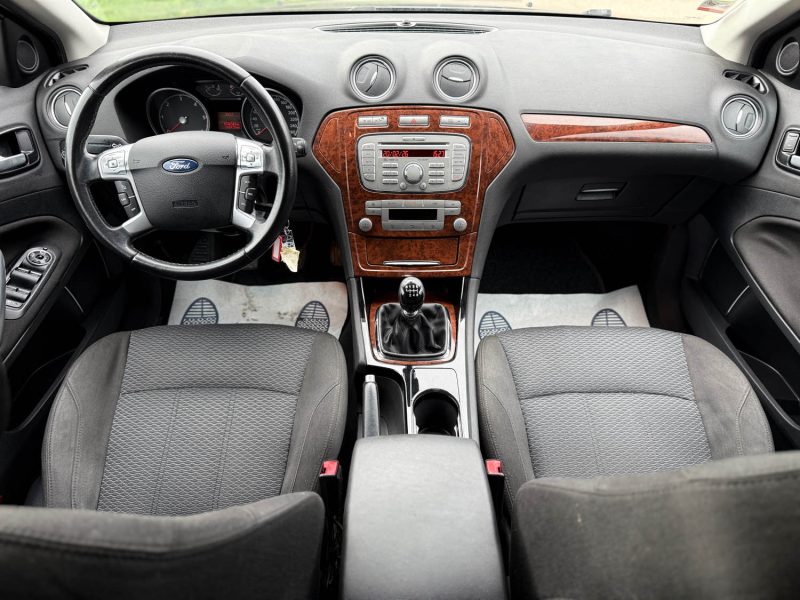 FORD MONDEO SW 1.8 TDCi 125 GHIA – Grand Coffre – Clim Auto –  Régulateur – Révisée & Garantie 6mois