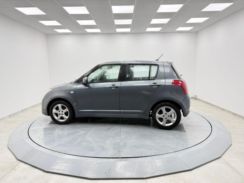 SUZUKI SWIFT 1.3i  92 CV GARANTIE 12 MOIS 