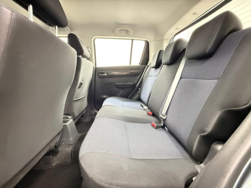 SUZUKI SWIFT 1.3i  92 CV GARANTIE 12 MOIS 