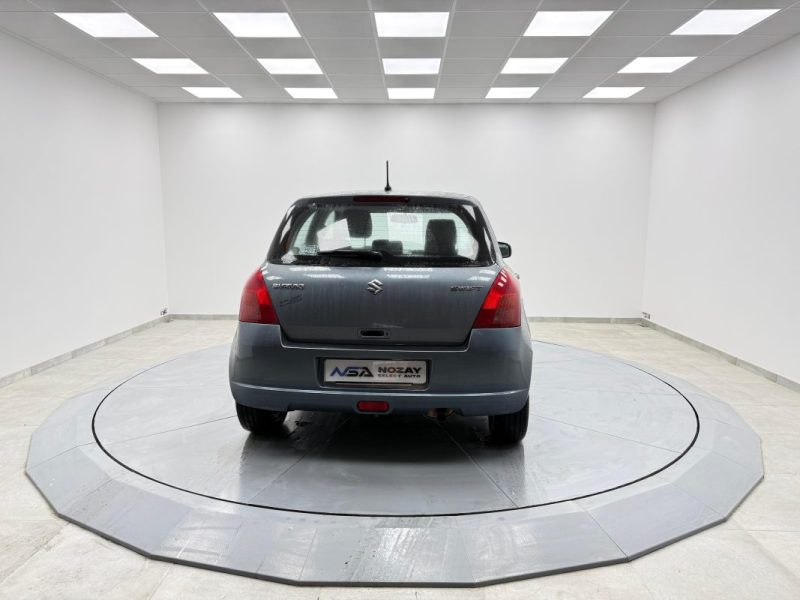 SUZUKI SWIFT 1.3i  92 CV GARANTIE 12 MOIS 