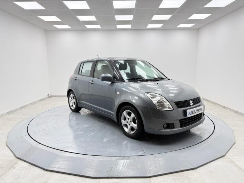 SUZUKI SWIFT 1.3i  92 CV GARANTIE 12 MOIS 