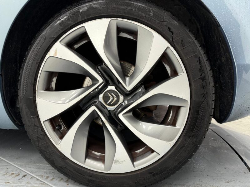 CITROEN DS5 2.0 HDI 163CV BVA GARANTIE 12 MOIS 