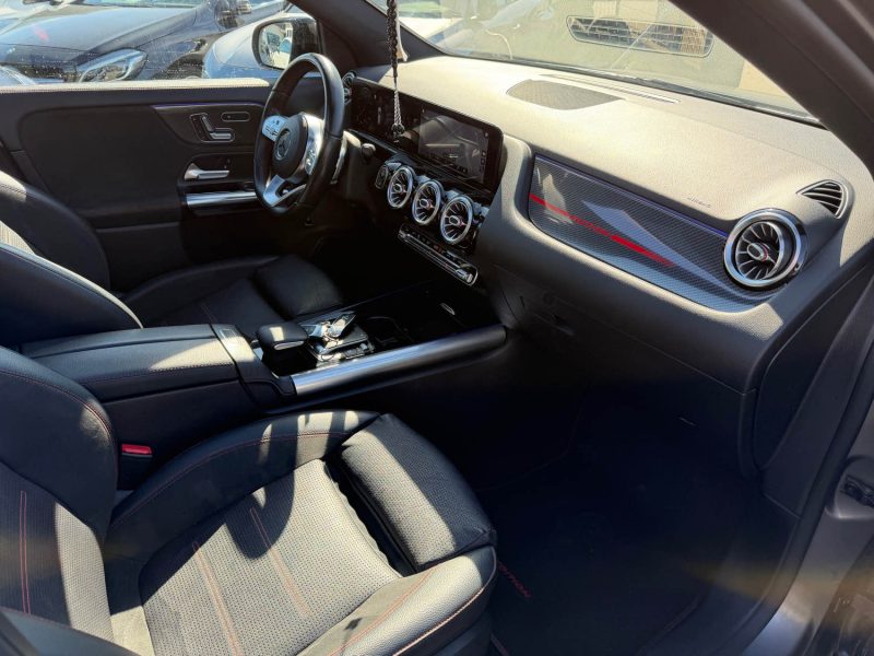 MERCEDES GLA  200D  150CV  EDITION 1 GARANTIE