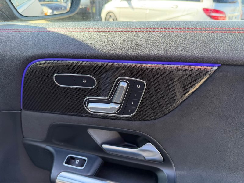 MERCEDES GLA  200D  150CV  EDITION 1 GARANTIE