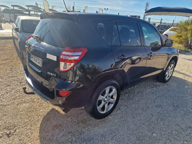 TOYOTA RAV4 III 2.2 D 4D 4WD 4X4 2010