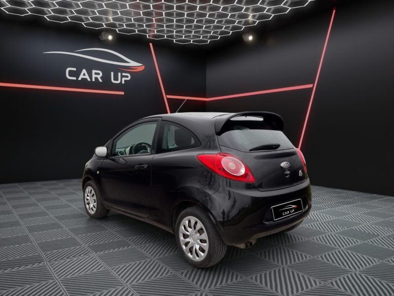 FORD KA 1.2 i 69 cv Ambiente