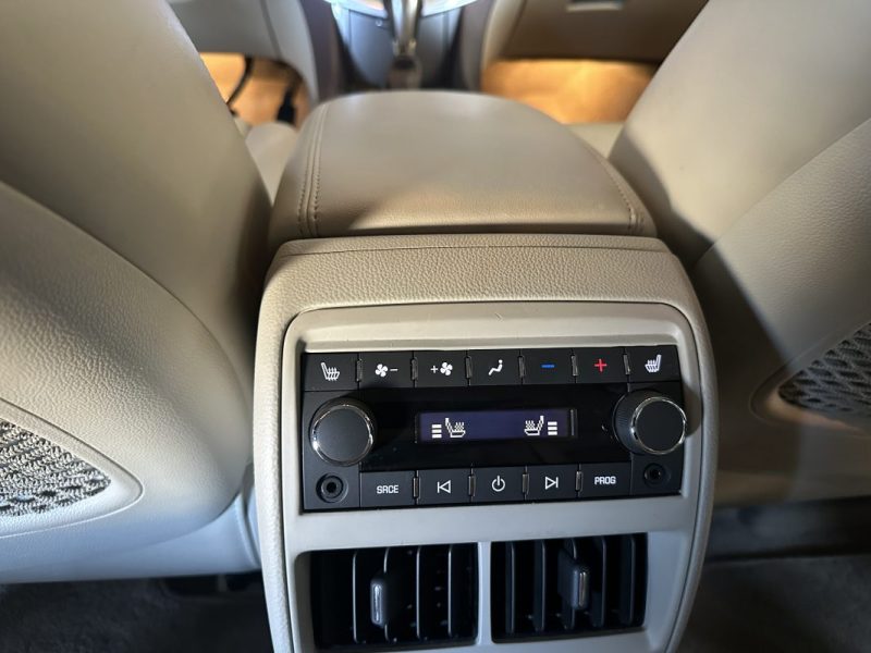 CADILLAC  SRX V6 3.0 269 CH AWD 2012
