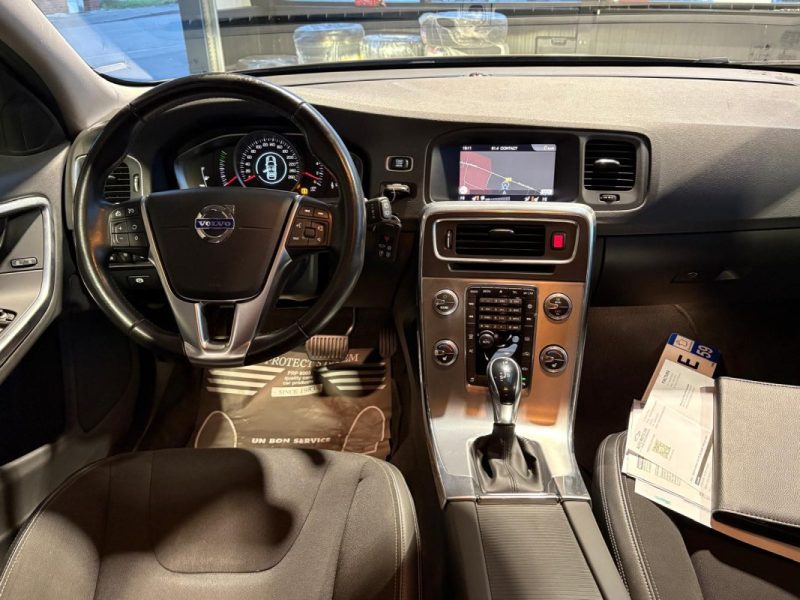 🔹 VOLVO V60 Cross Country 2.0 D4 190 CH 🔥Sièges chauffant 🗺️ GPS 🚙 Attelage  🛡️ Garantie 6 mois
