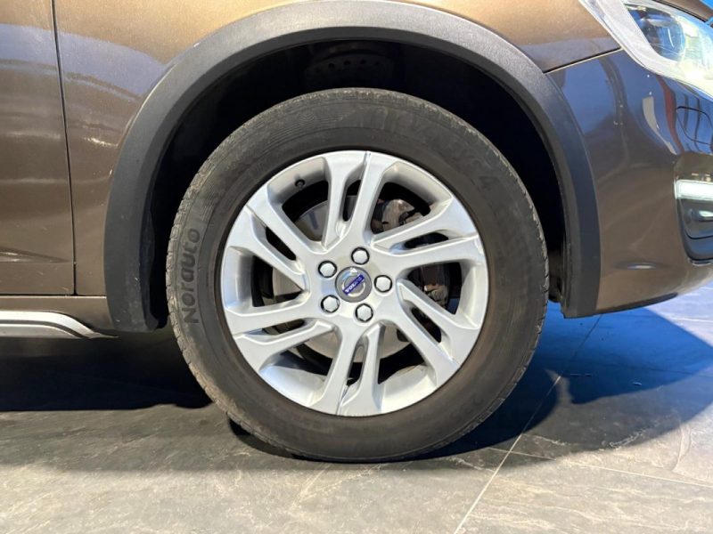 🔹 VOLVO V60 Cross Country 2.0 D4 190 CH 🔥Sièges chauffant 🗺️ GPS 🚙 Attelage  🛡️ Garantie 6 mois