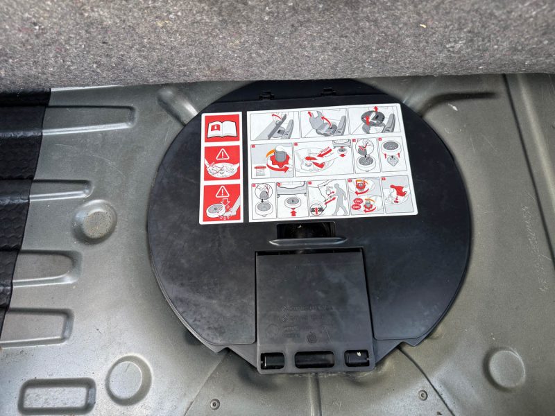 RENAULT CLIO III 1.2 75 ch EXTREME – Idéal Jeune Conducteur – Clim – Révisée & Garantie 6 mois