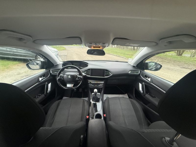 PEUGEOT 308 II 1.6 BLUEHDI 120 ch – GPS – Écran Tactile – Révisée & Garantie 6 mois