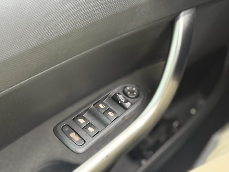 PEUGEOT 308 1.6 VTi 120 ch MILLESIM – CHAÎNE – Regulateur/Limiteur –  Révisée & Garantie 6 mois