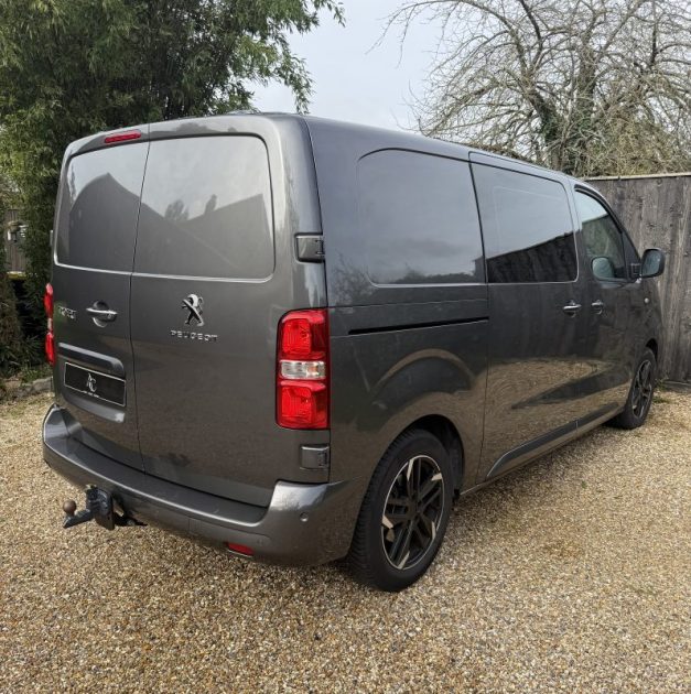PEUGEOT EXPERT 3M 2.0 BLUEHDI 180ch EAT8 S&S PACK SPORT / SIÈGES CHAUFFANT/ CAMÉRA DE RECUL