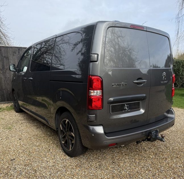 PEUGEOT EXPERT 3M 2.0 BLUEHDI 180ch EAT8 S&S PACK SPORT / SIÈGES CHAUFFANT/ CAMÉRA DE RECUL