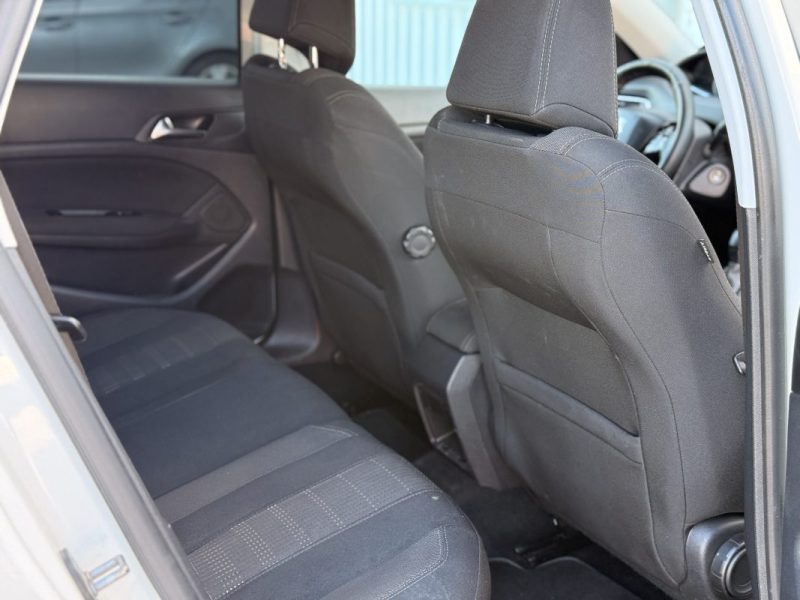 PEUGEOT 308 II 1.6 BLEU HDI 120CV  S&S EAT6 BOÎTE AUTO 2016 392000KM 