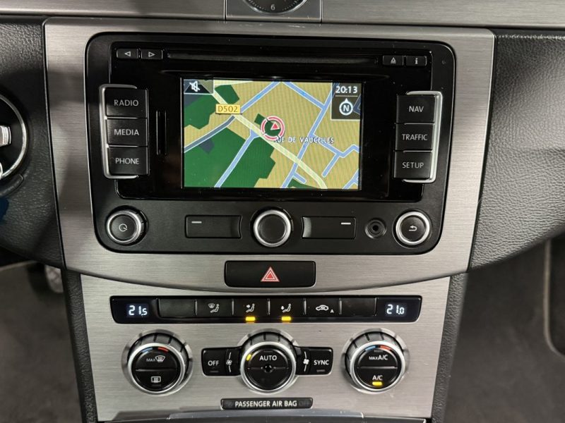 VOLKSWAGEN PASSAT 6 VII SW / BREAK CONFORTLINE 1.6 TDI 105 ECRAN GPS CRIT AIR 2 BVM6 - GARANTIE 1 A