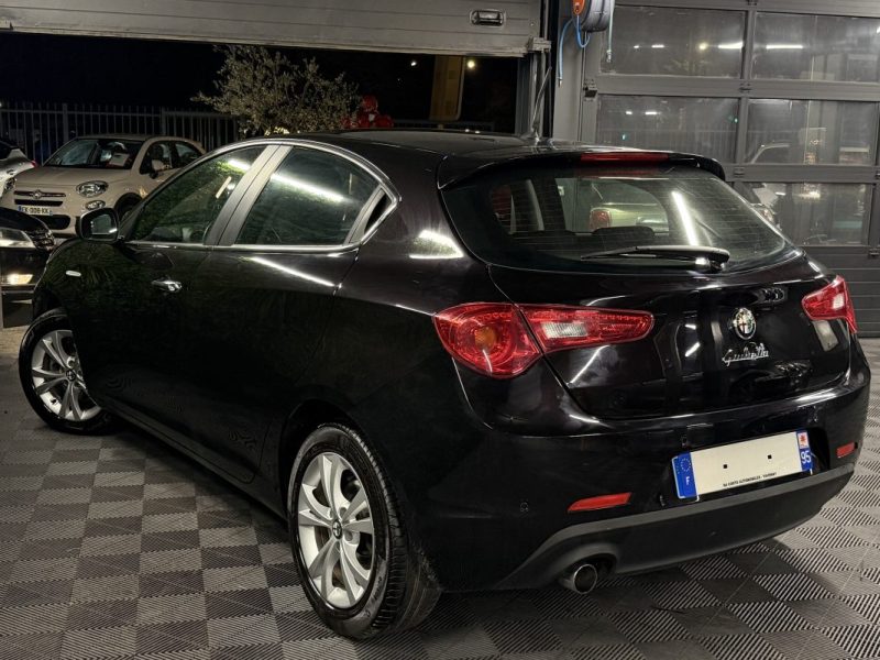 ALFA ROMEO GIULIETTA III PHASE 2 DISTINCTIVE 1.4 TJET 120 Cv BVM6 CRIT AIR 1 - GARANTIE 1 AN