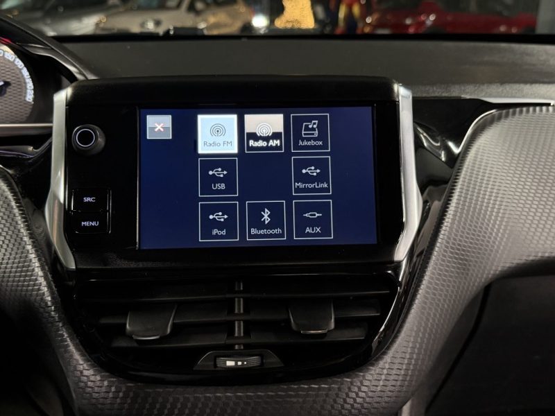 PEUGEOT 2008 PHASE 2 GT LINE 1.2 110 Cv 1ERE MAIN BOITE AUTO APPLE CARPLAY & ANDROID - GARANTIE 1 AN