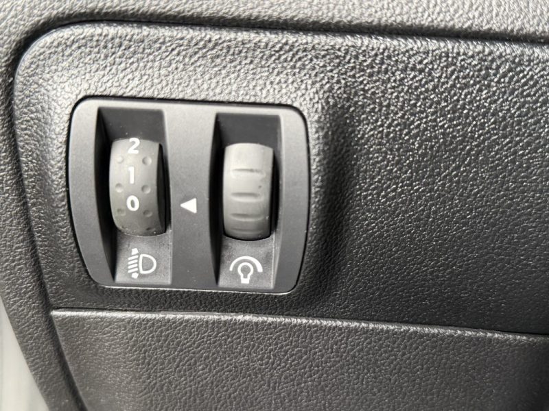 RENAULT MEGANE 4 1.5 DCI 115cv BUSINESS EVOLUTION - PACK LED - CAMERA DE RECUL - 57 500 klm 