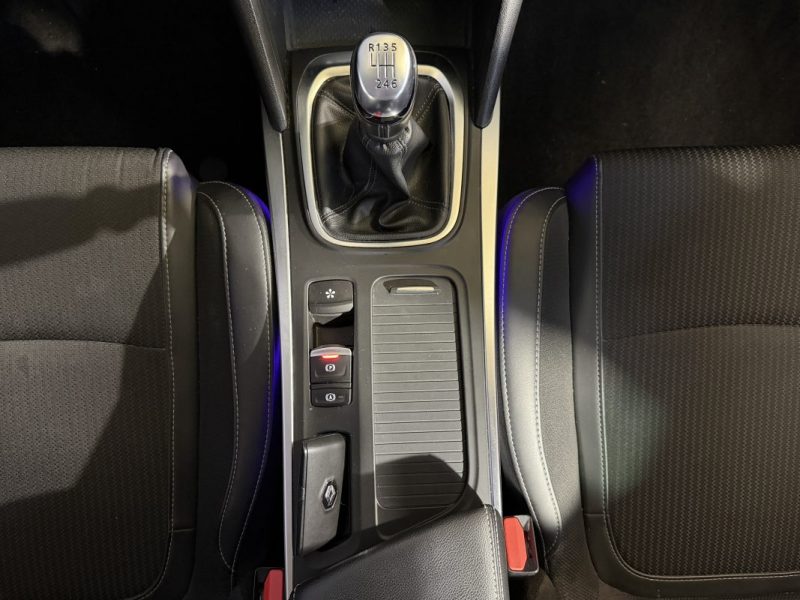 RENAULT MEGANE 4 1.5 DCI 115cv BUSINESS EVOLUTION - PACK LED - CAMERA DE RECUL - 57 500 klm 