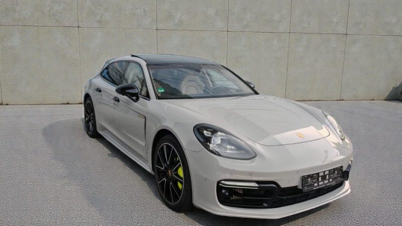 PORSCHE PANAMERA SPORT TURISMO TURBO S E-HYBRID 
