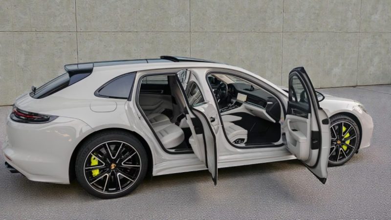 PORSCHE PANAMERA SPORT TURISMO TURBO S E-HYBRID 