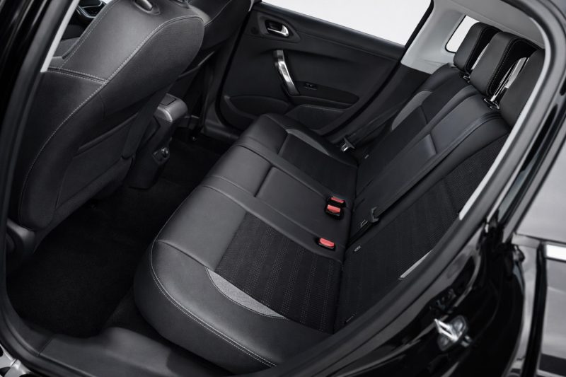 PEUGEOT 2008 1.2 PURETECH 110CH ALLURE S&S EAT6 2016